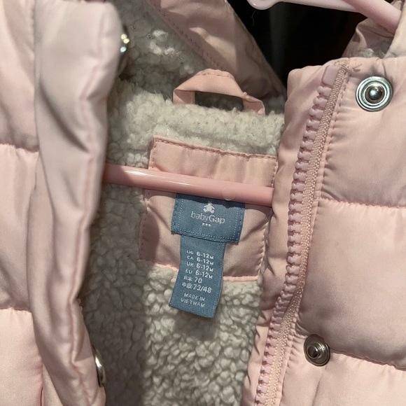 Baby gap girls 6-12 months winter coat - Picture 4 of 5